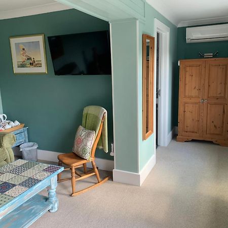 아만포드 The Mill At Glynhir B&B 외부 사진